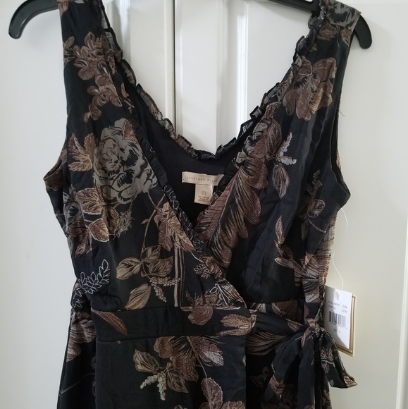 Dress - Picture 4 of 13